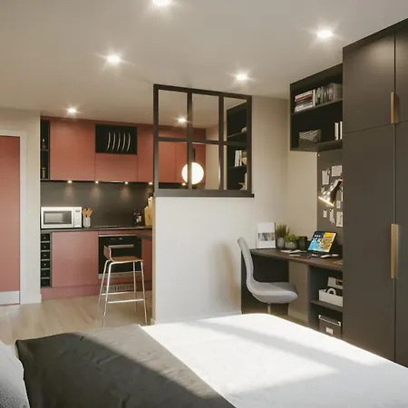 Modern And Bright At Exchange Court For Students Only * Leeds (West Yorkshire)