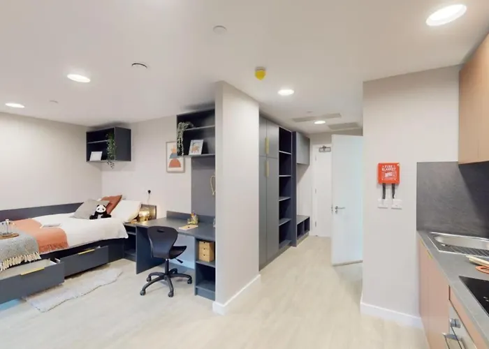 Modern And Bright At Exchange Court For Students Only Апартаменти *